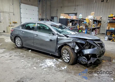 2015 Nissan Altima 2.5 from USA, damaged, VIN 1N4AL3AP1FC264205